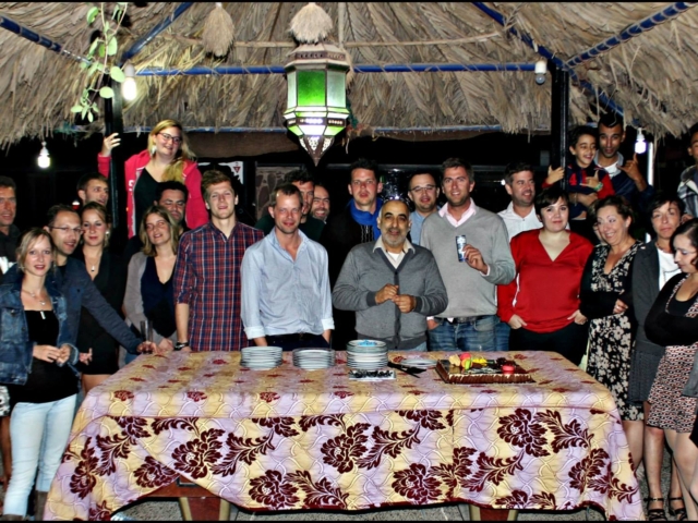 une comité d'entreprise en séjour de surf chez aloha surf camp maroc